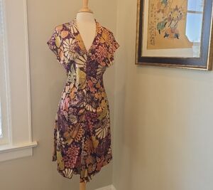 💙Silk Trina Turk Dress